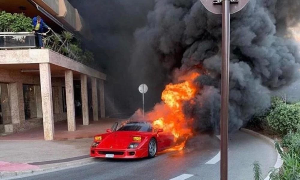 Τραγωδία: Ferrari F40 γίνεται στάχτη στο Μονακό (βίντεο)